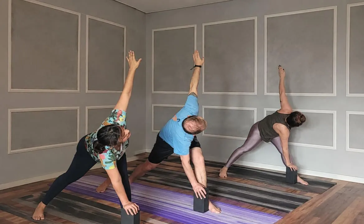 Yoga Contemporânea